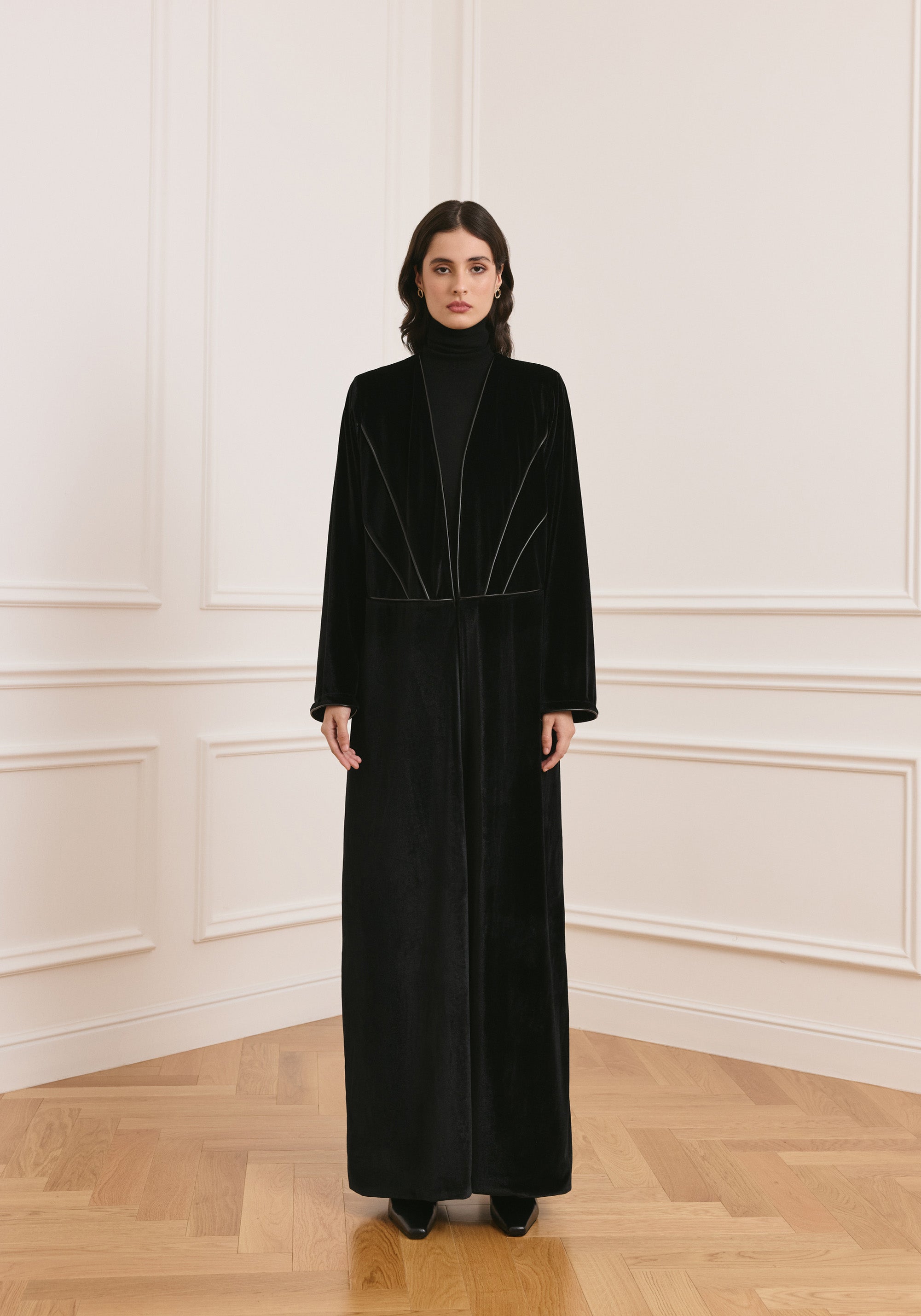 Obsidian abaya